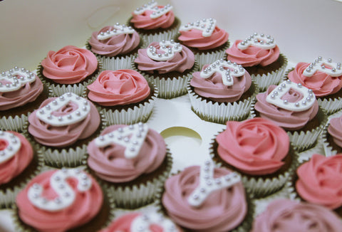 pink purple rosettes alphabet cupcakes