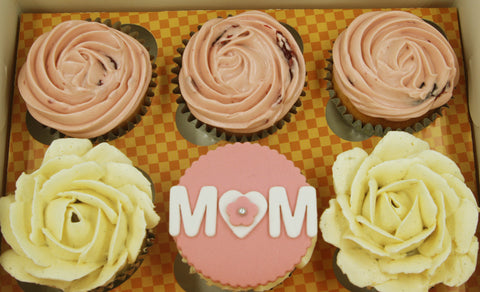rose berries vanilla cupcakes mother's day
