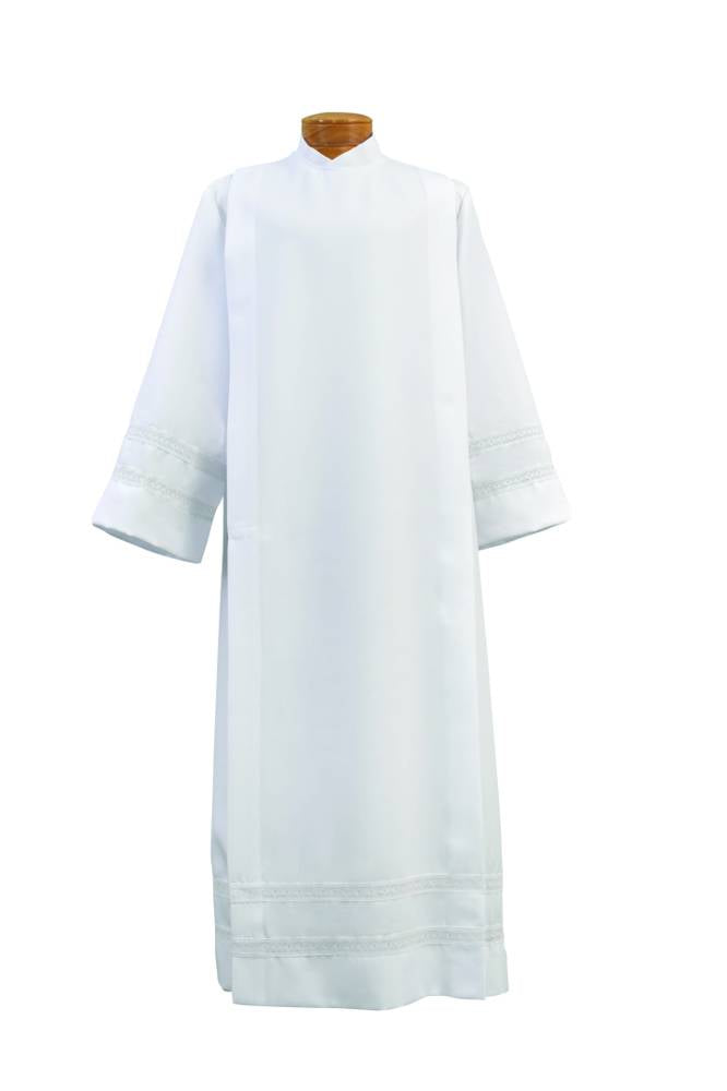 Clergy Alb 4772