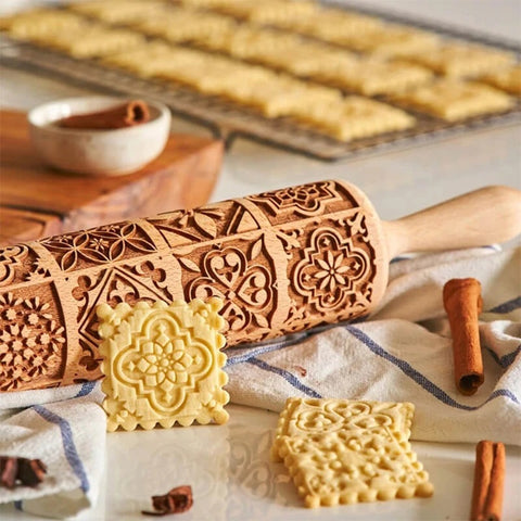 Rouleau en bois à pâtisserie avec motif