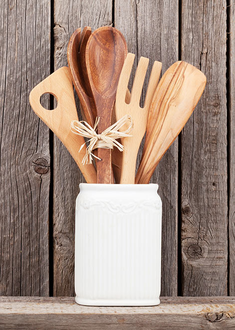 How To Oil Wood Cutting Boards and Spoons