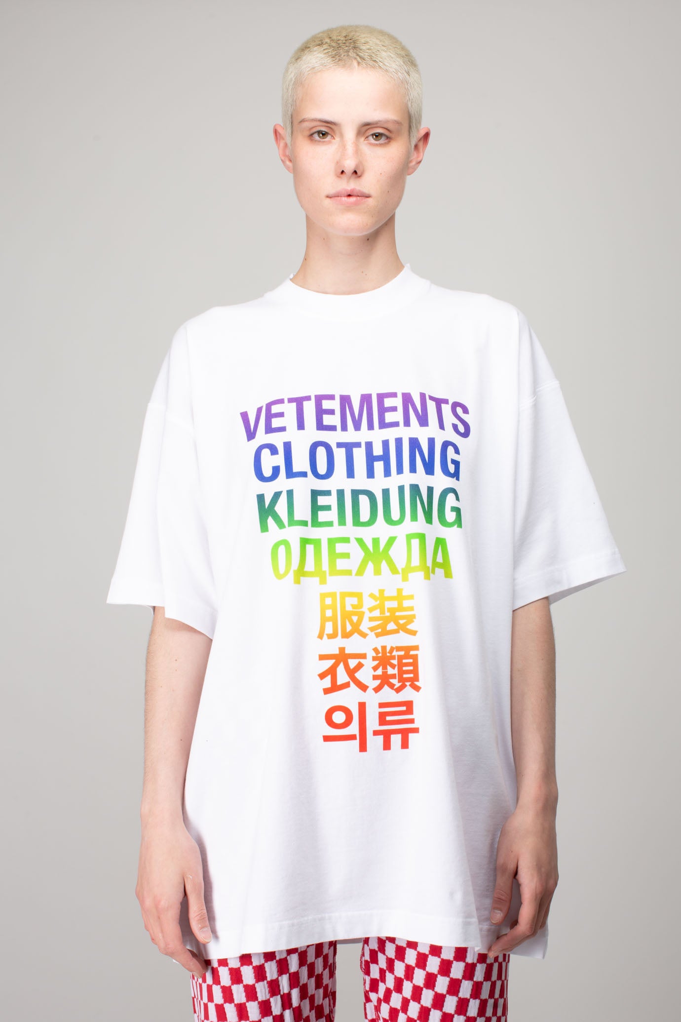 新品未使用 VETEMENTS Translated Tシャツ-