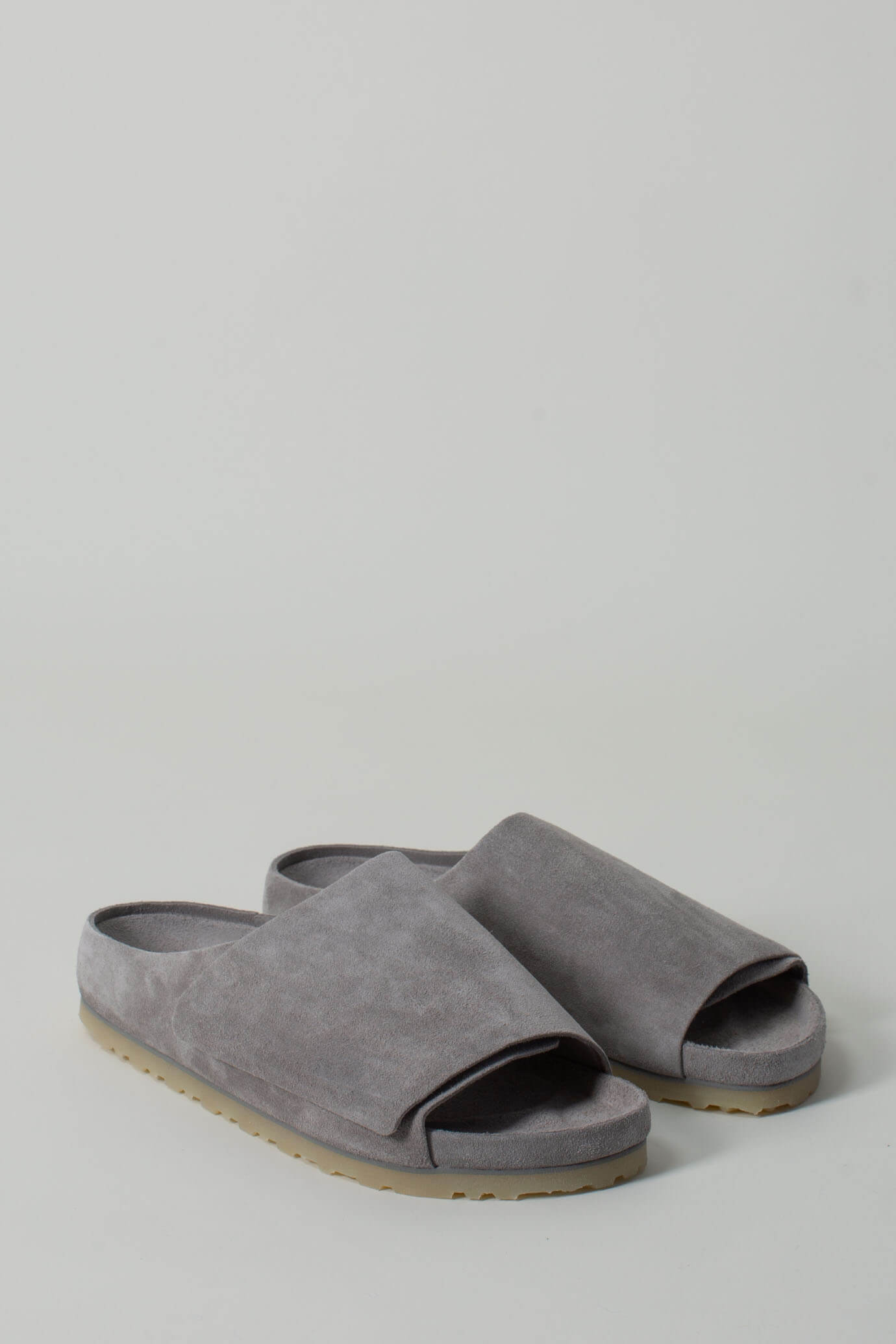 SALE／96%OFF】 BIRKENSTOCK 1774 x FEAR OF GOD サンダル セメント