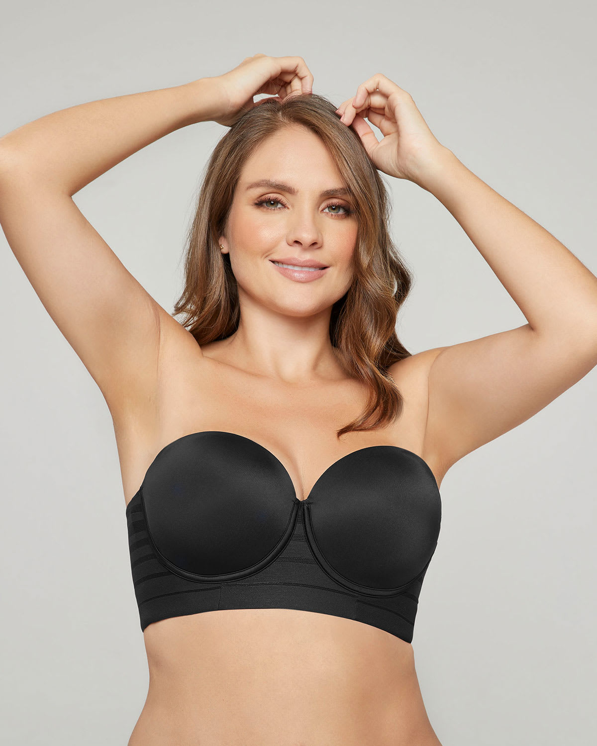 Sostén tipo bustier support strapless#color_700-negro
