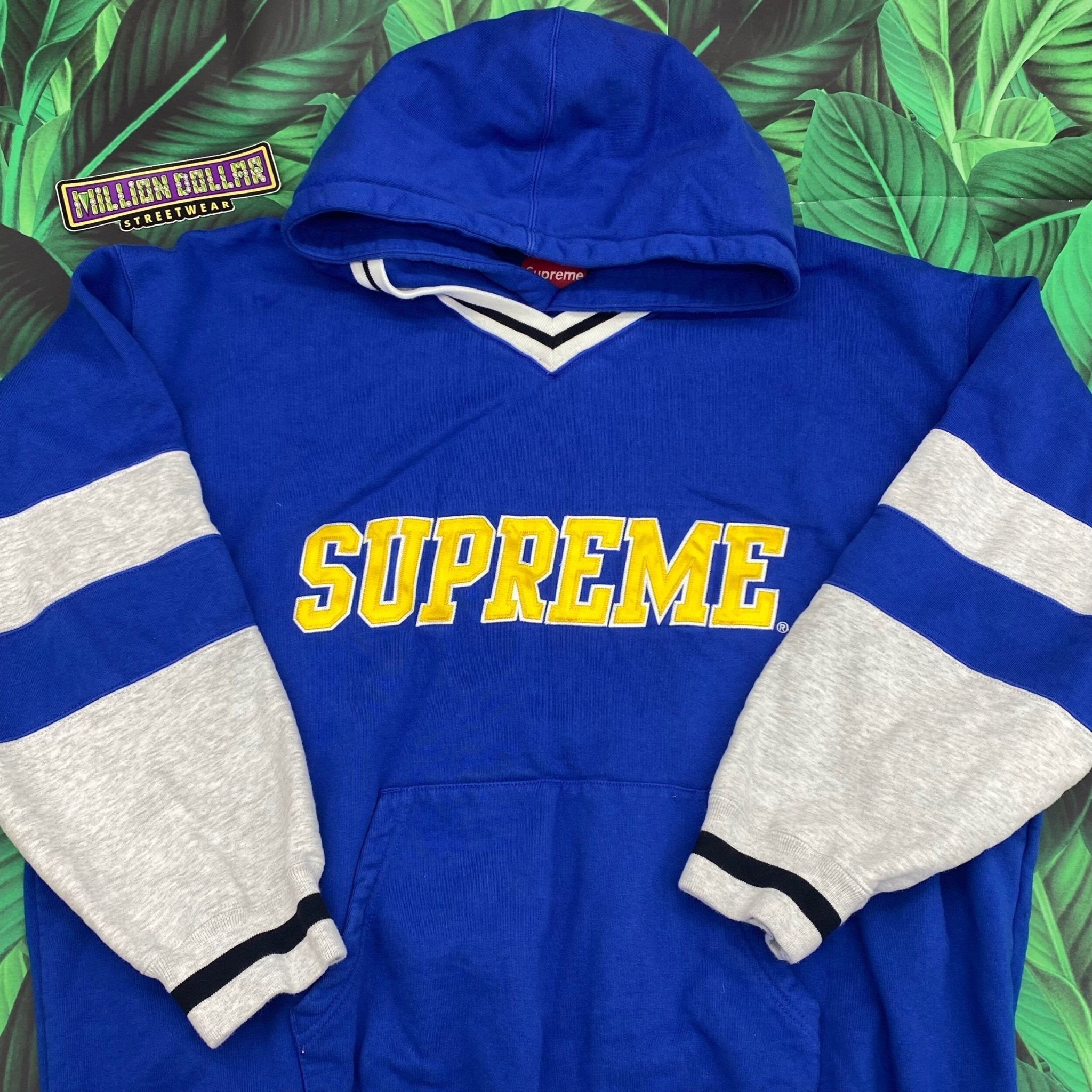 Supreme hockey hooded sweatshirt- XL – Million Dollar Streetwear