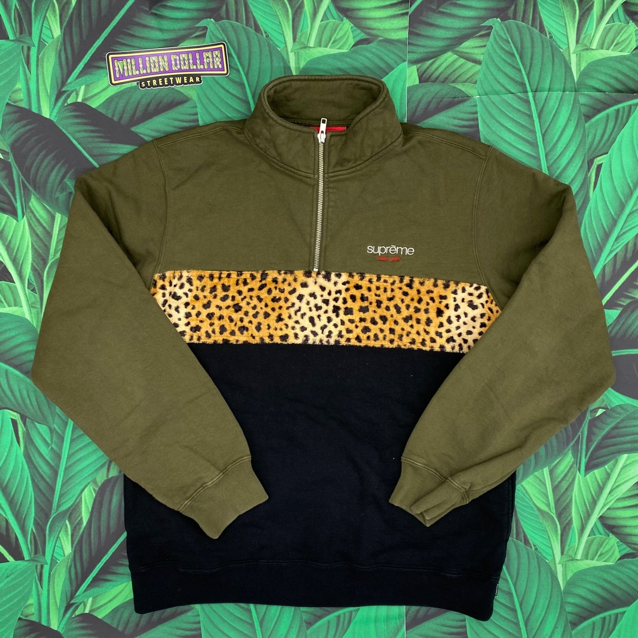 お得在庫あ Supreme - Leopard Panel Half Zip Sweatshirtsの通販 by