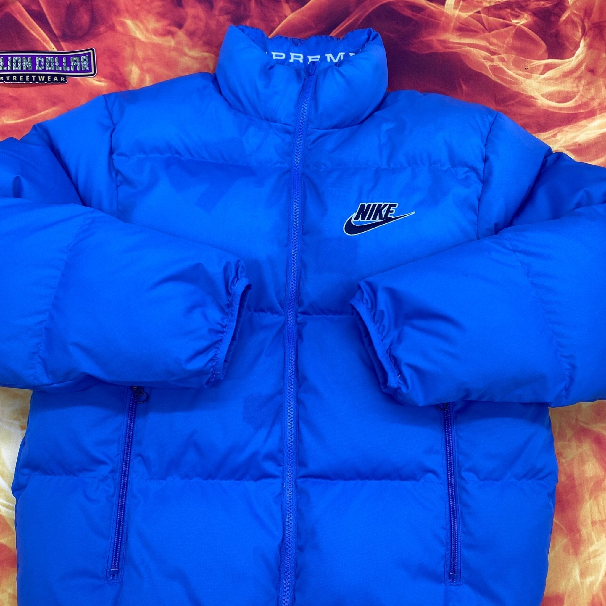 Supreme Nike reversible puffy jacket- S – Million Dollar Streetwear