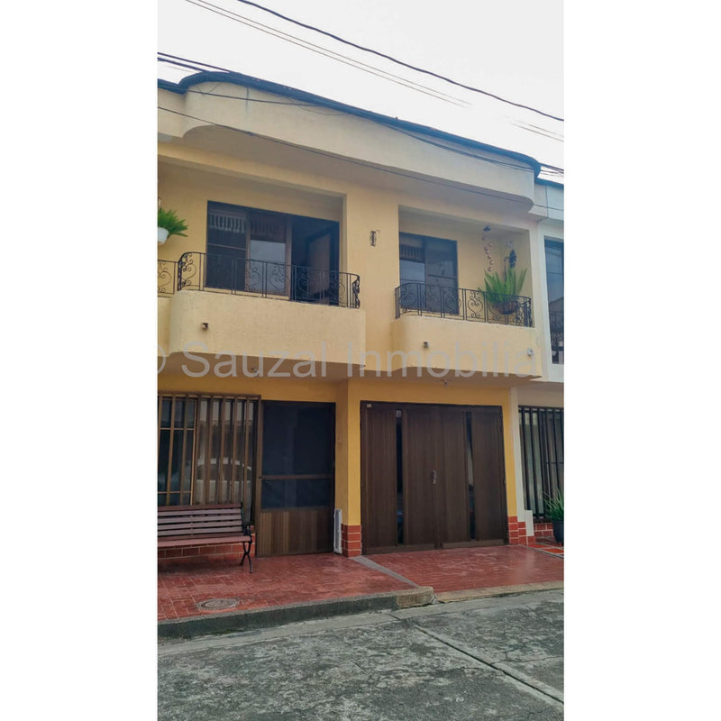 Casa en el Condominio Altamar Club, Cartago – Sauzal Inmobiliaria