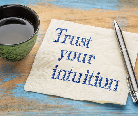 Trust your intuition in van life