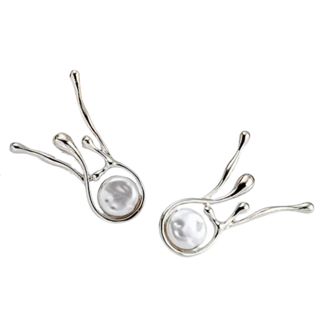 Silvery Pearl Drip Studs - SEH Chic Boutique