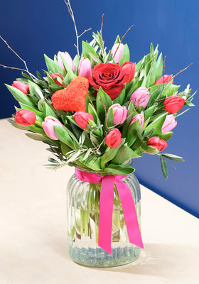 Image of Tulip Love Vase
