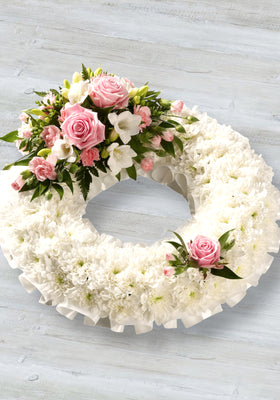 Image of Classic White & Pink Wreath