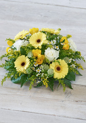 Image of Scented Yellow Posy
