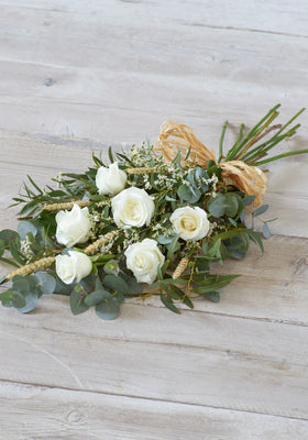 Image of Simple White Rose Sheaf