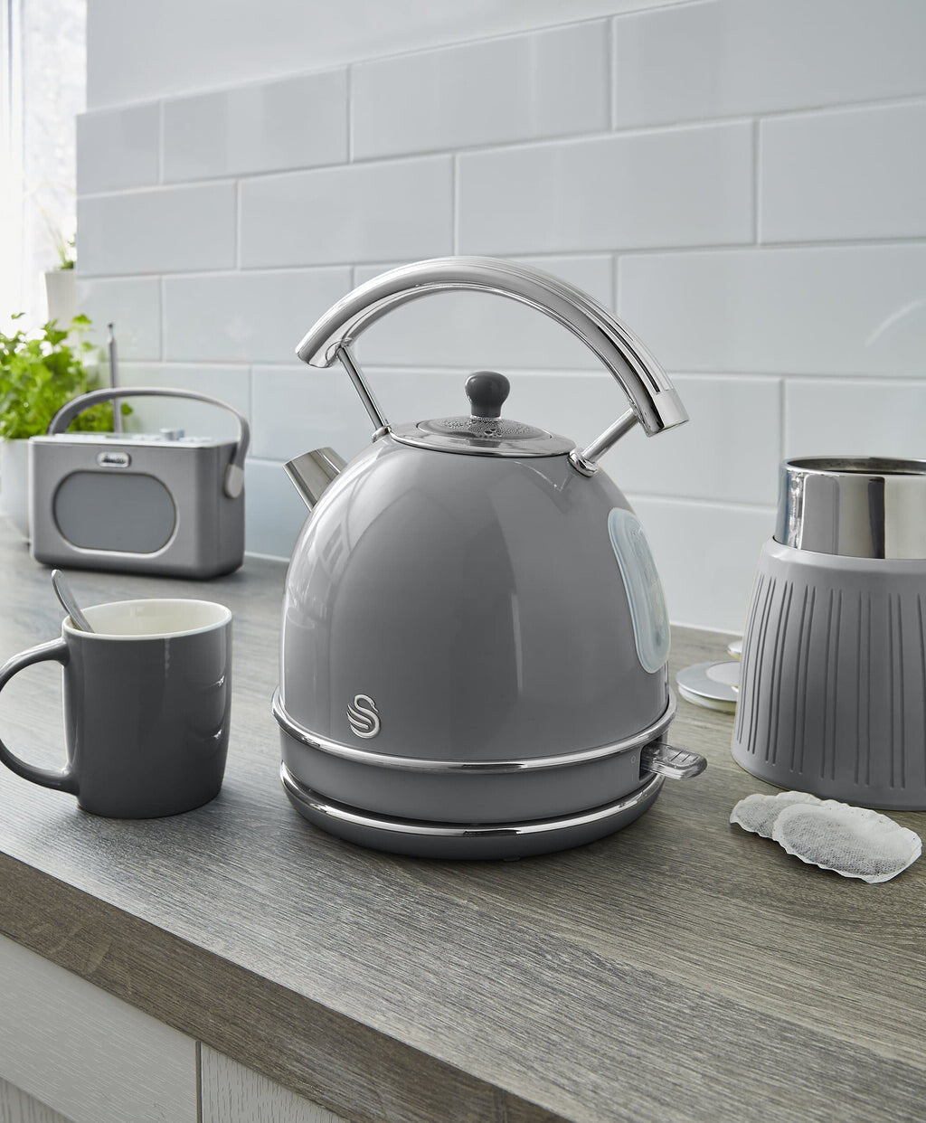 1.8L Stainless Steel Electric Kettle gray