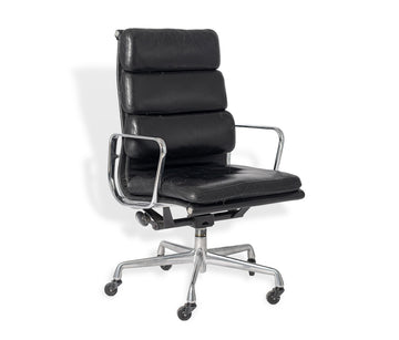 Herman Miller Eames Soft Pad Executive Chair