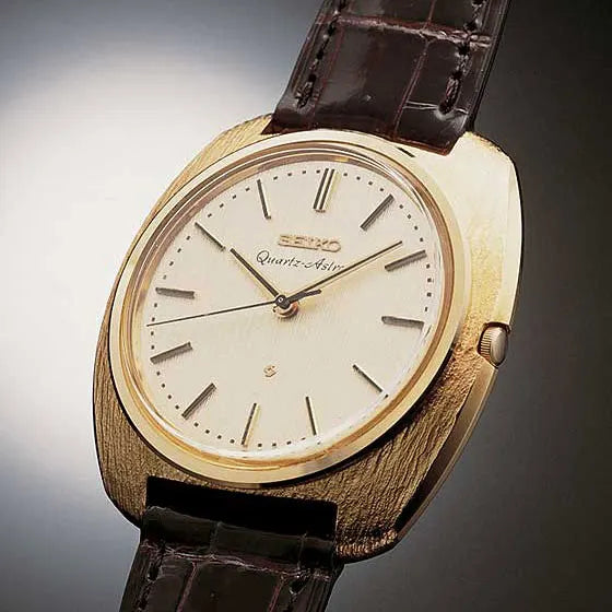 Mens gold Seiko watch