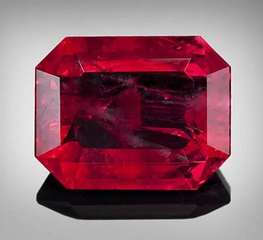 Red gemstone loose
