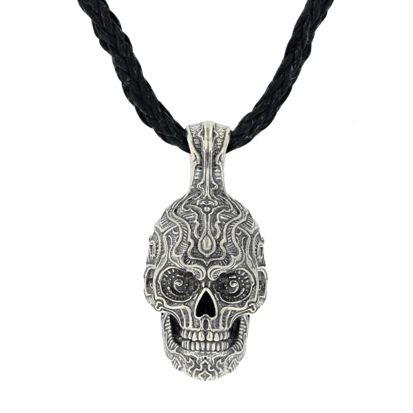 William Henry skull pendant