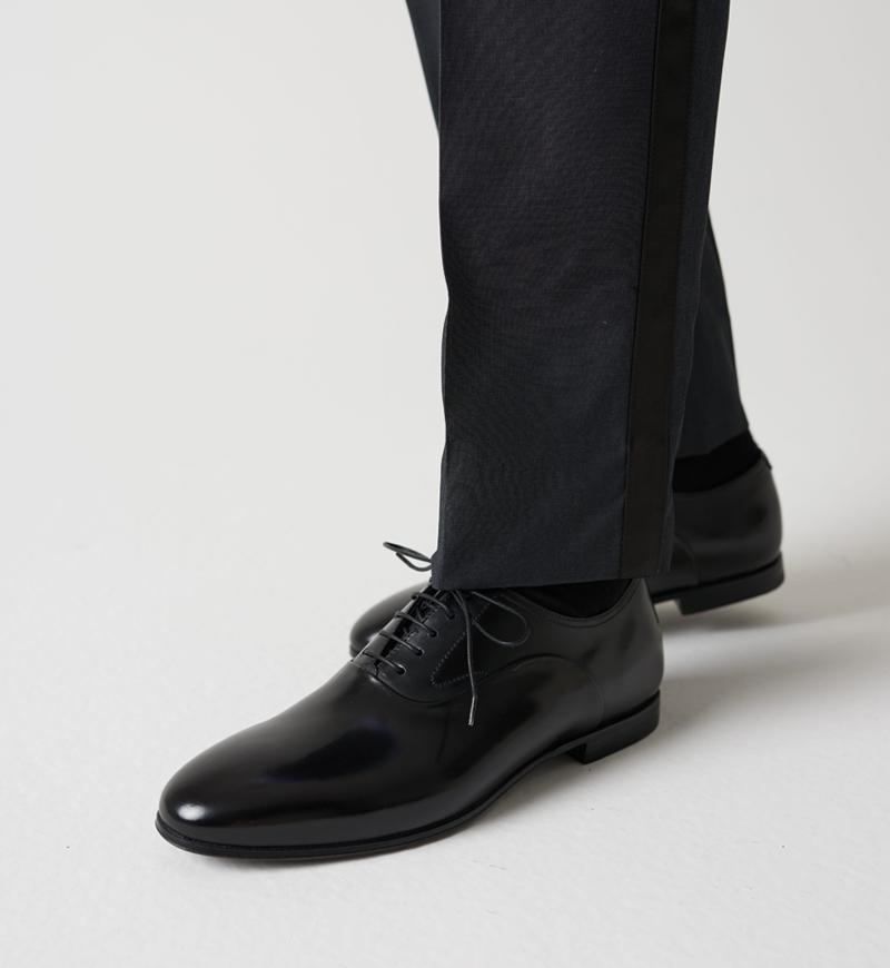 black formal lace-up for men