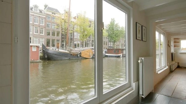 Houseboat Amsterdam