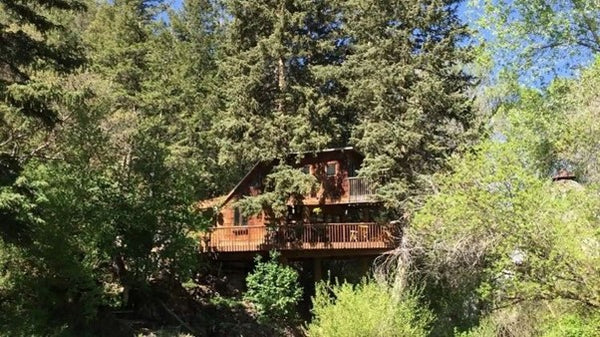 Rocky Mountain Treehouse