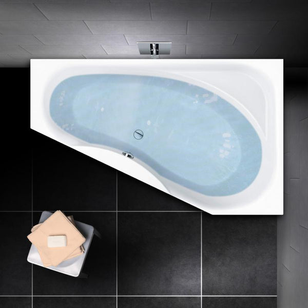 built-in acrylic corner bath