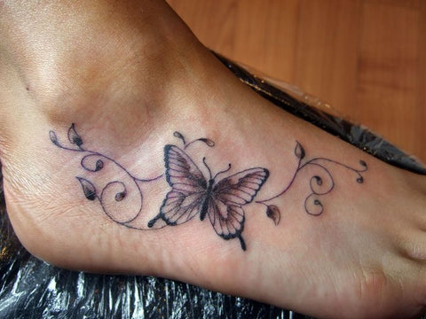 What to Know Before You Get a Hand or Foot Tattoo | POPSUGAR Beauty