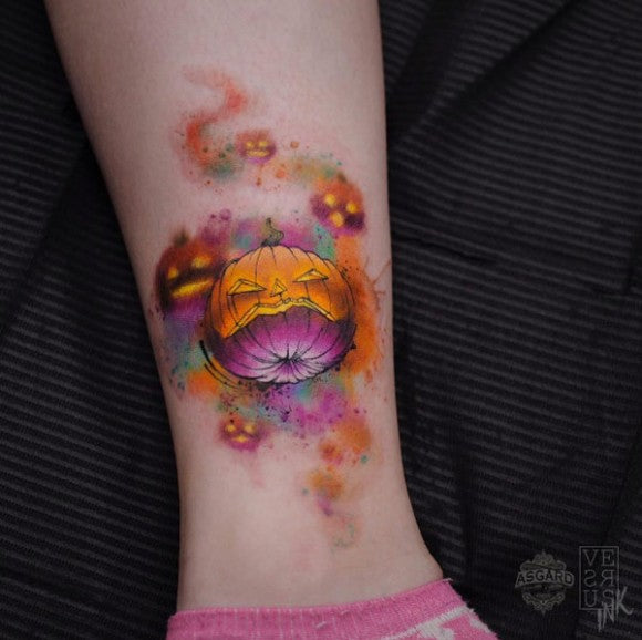 Tatouages de citrouilles en aquarelle, par Alberto Cuerva 