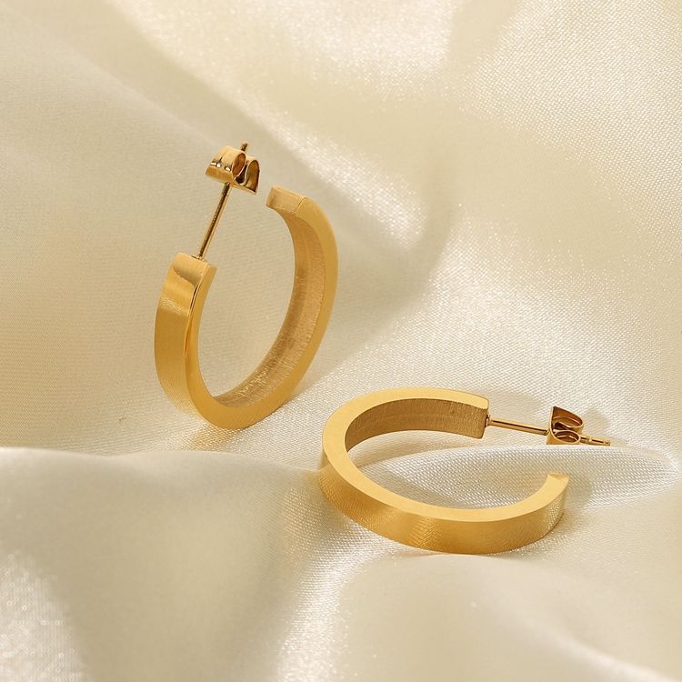 Elise hoop earrings