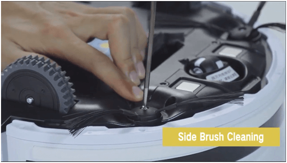 Cleaning side brush