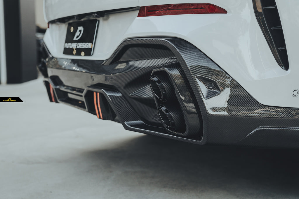 BMW G06 X6 LCI's carbon rear Diffuser 03