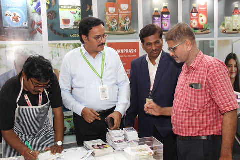 pune-trade-show-attendees-2