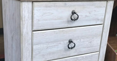 dresser with swing knobs painted with Da Vinci Chalk paint finish