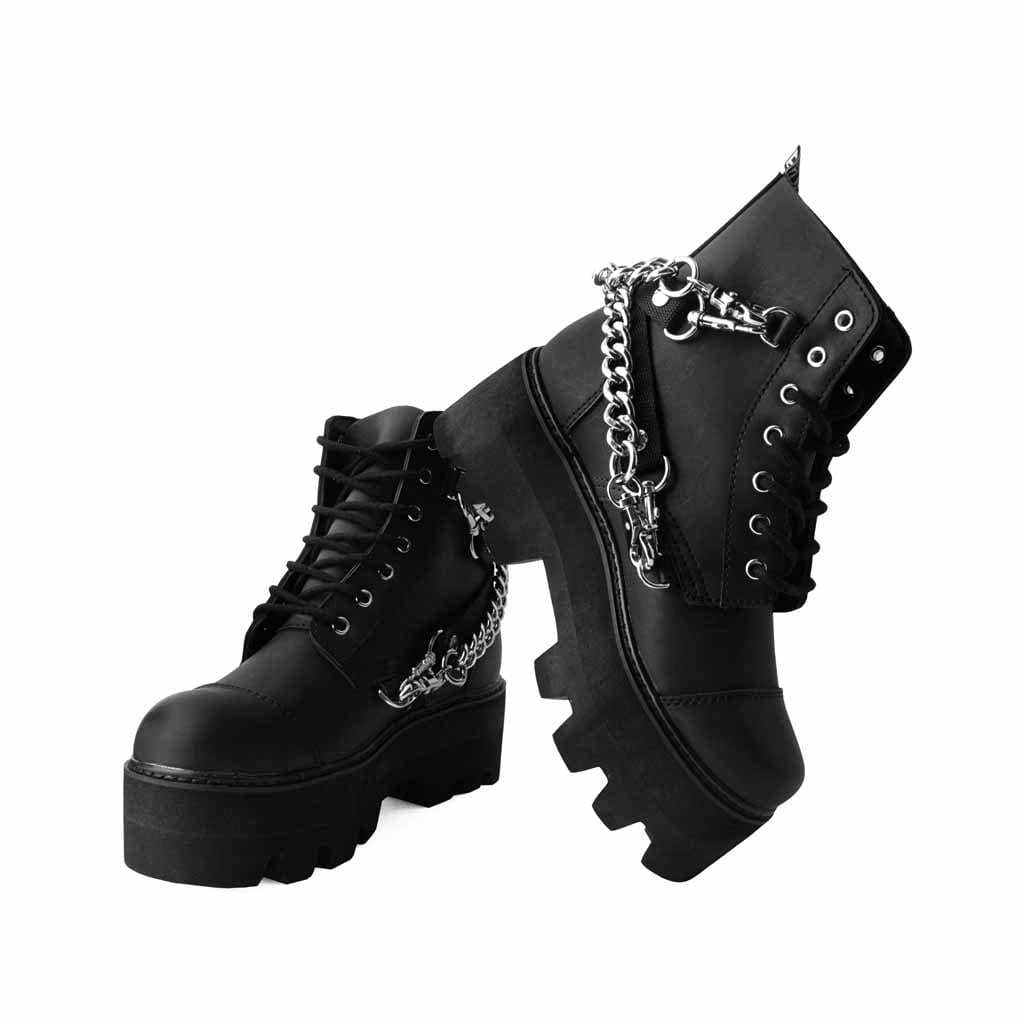 chain and strap dino lug boot