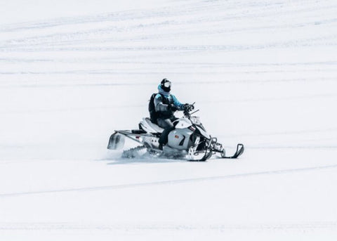 Klim Gloves: The Ultimate Protection for Extreme Snowmobiling
