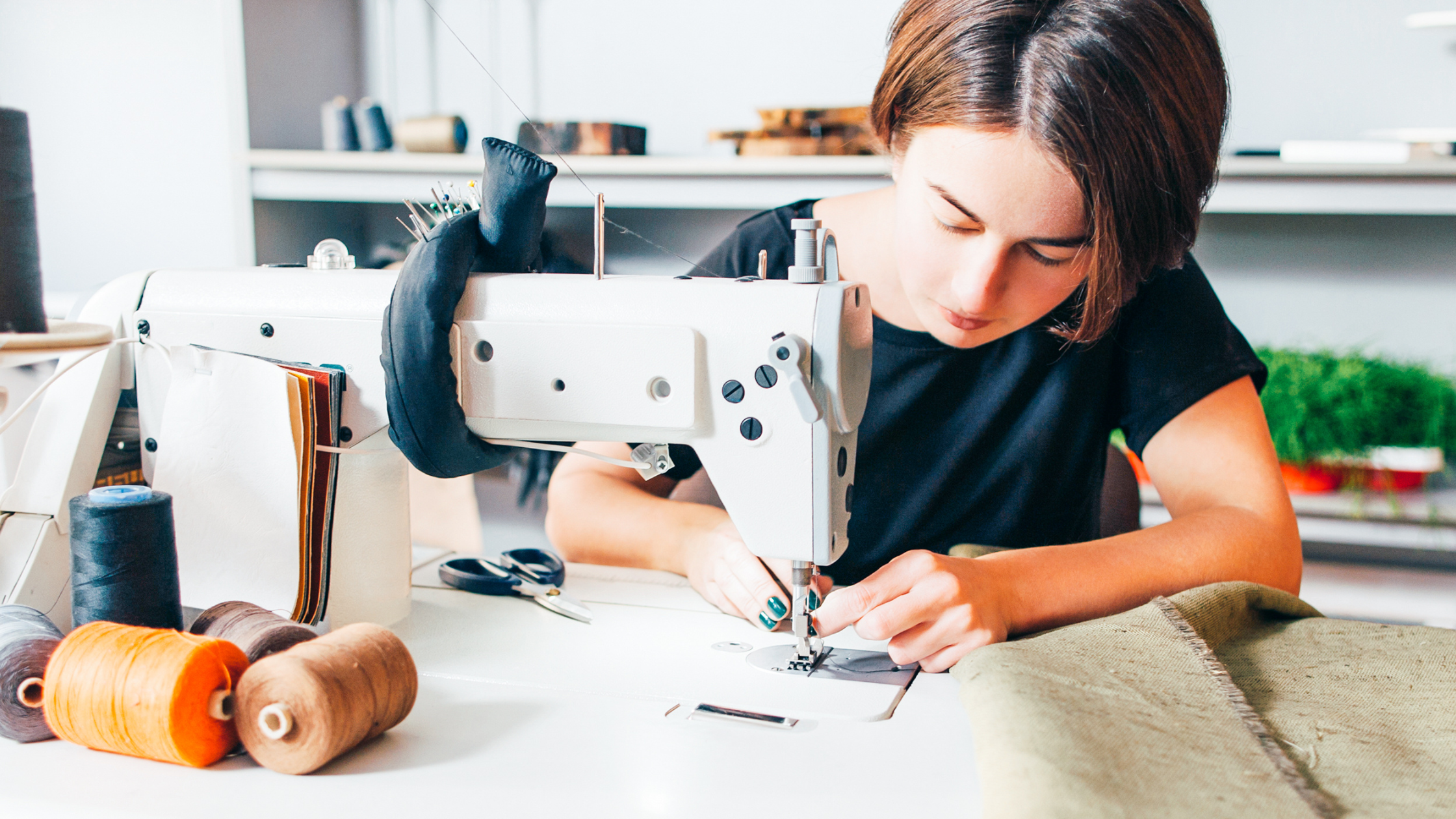 Crafting Conscious Style: A Guide to Building a Capsule Wardrobe with Sustainable Fashion Brands in Europe - Repair clothes