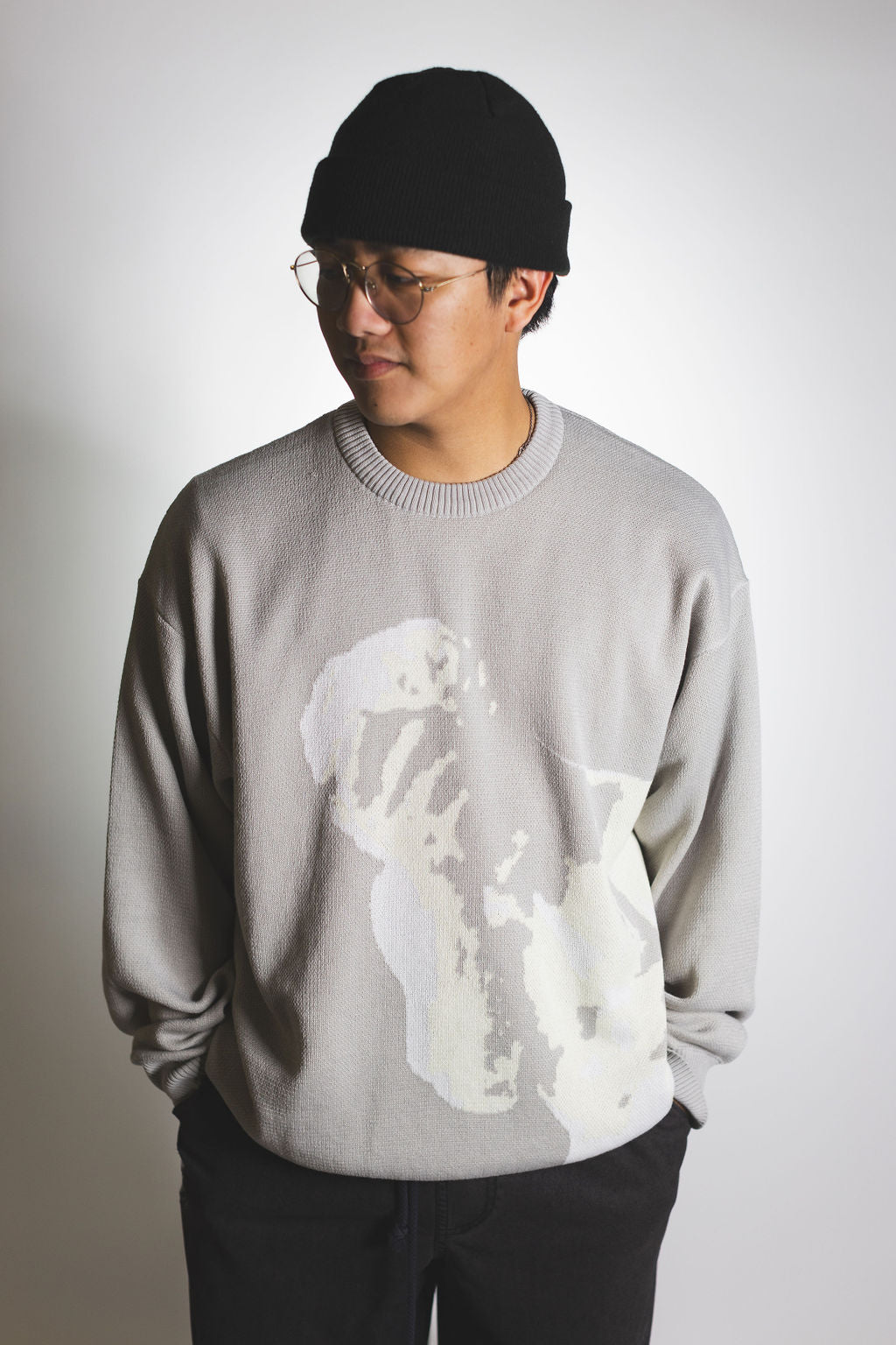 Nike SB City of Love Light Bone Sweater with a detailed Cain sculpture knit design, breathable and roomy.