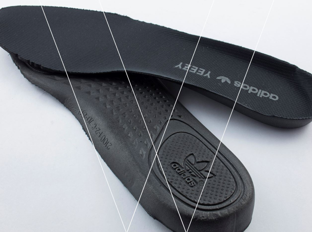 yeezy pirate black insole