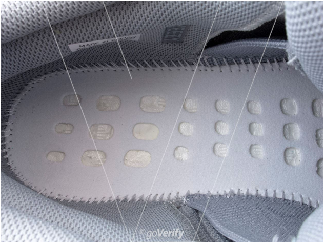 yeezy 700 inertia insole