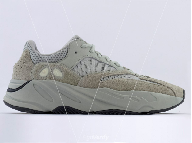 yeezy 700 salt fake