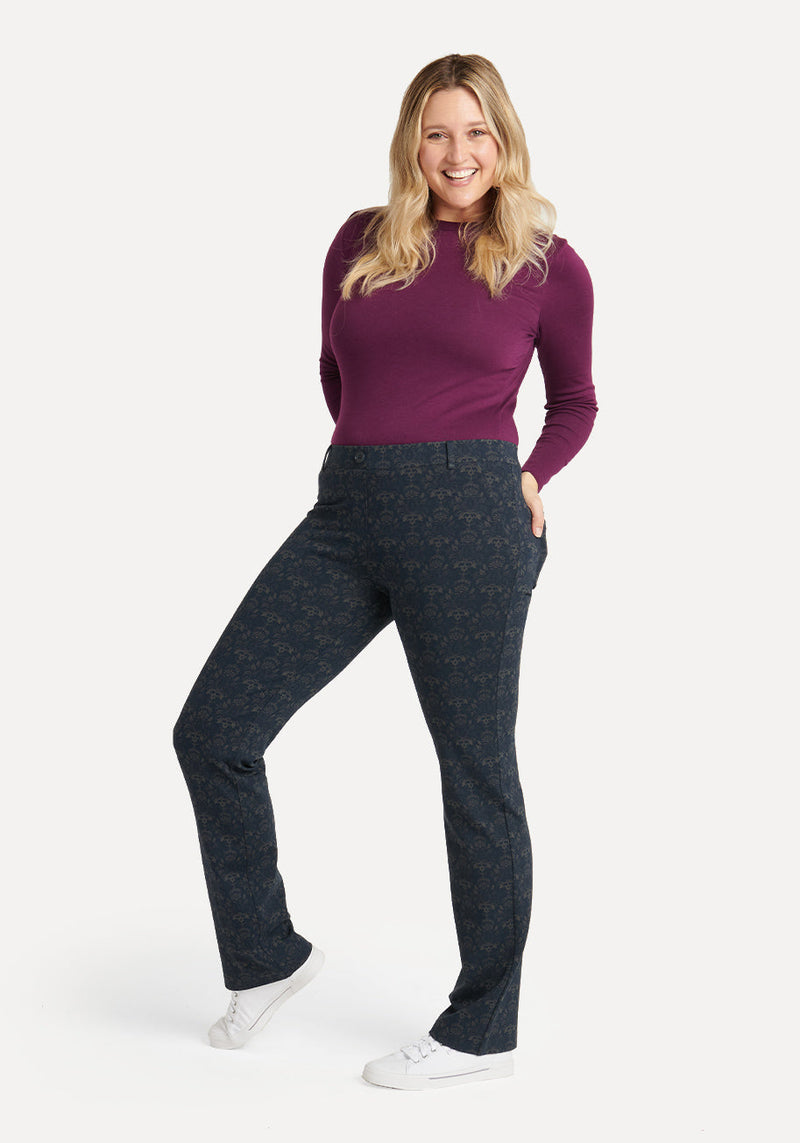 Betabrand Womens PM Two Pocket Dress Pant Yoga Pants Bootcut Black – B  Squared Liquidation