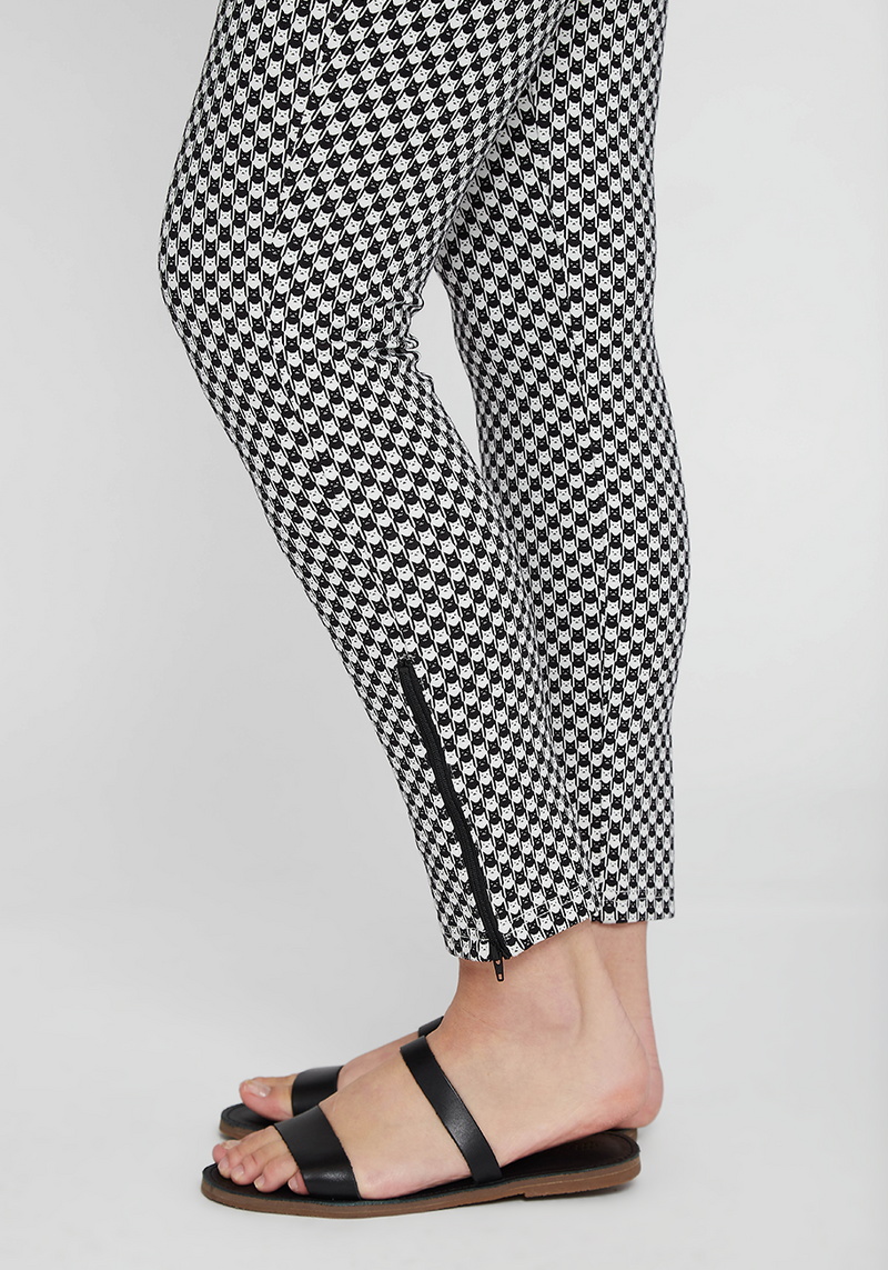 Skinny-Leg | Pencil Dress Pant Yoga Pants (Catstooth) | Betabrand