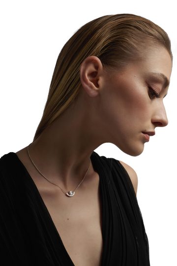 TfrT03760-Necklace - Shopify Max (model shot only)-2.png