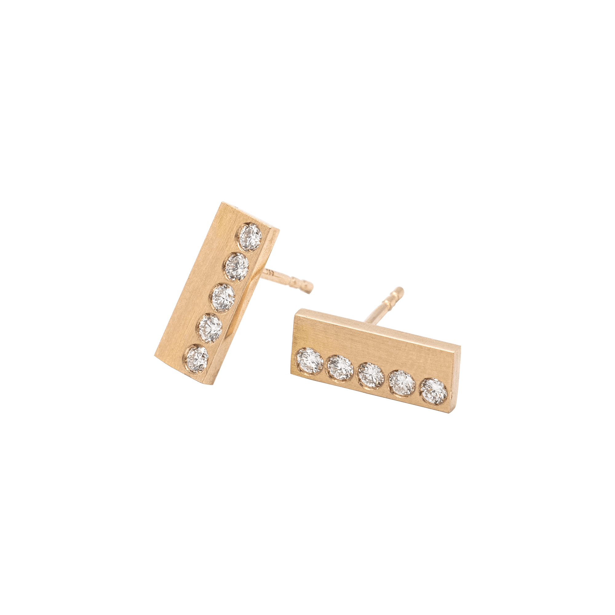 18K Recycled Gold Diamond Bar Earrings | 18K yellow gold / Pair 12x5 mm / 0.3ct  | Jewelry | The Future Rocks