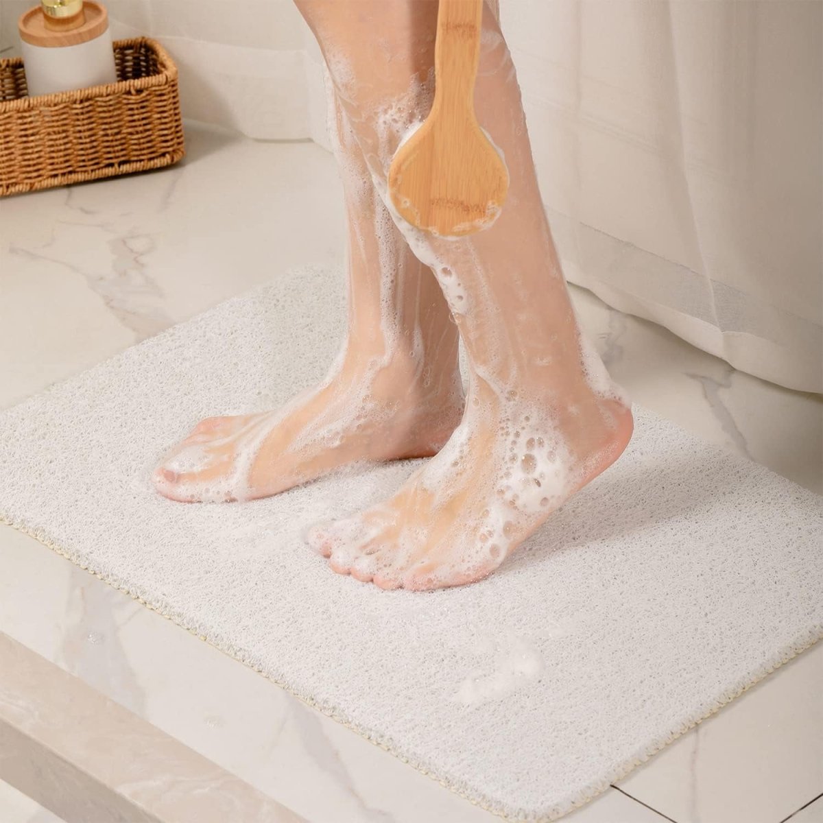 https://cdn.shopify.com/s/files/1/0619/6307/5793/products/quick-dry-loofah-shower-mat-non-slip-super-soft-and-mold-resistant-b0bx2xy2kf-545704.jpg?v=1701167053&width=1200