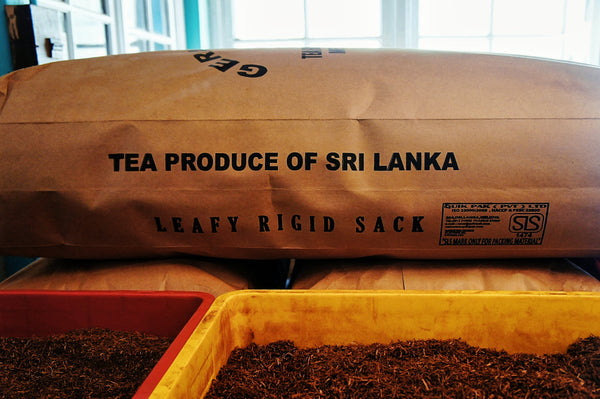 Sack mit losen Teeblättern aus Sri Lanka
