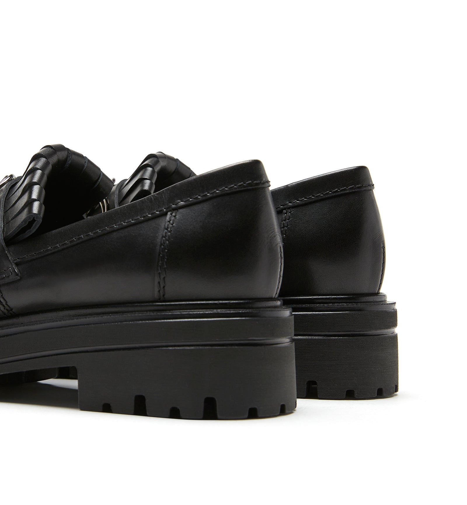 REFRINGE LEATHER LOAFER