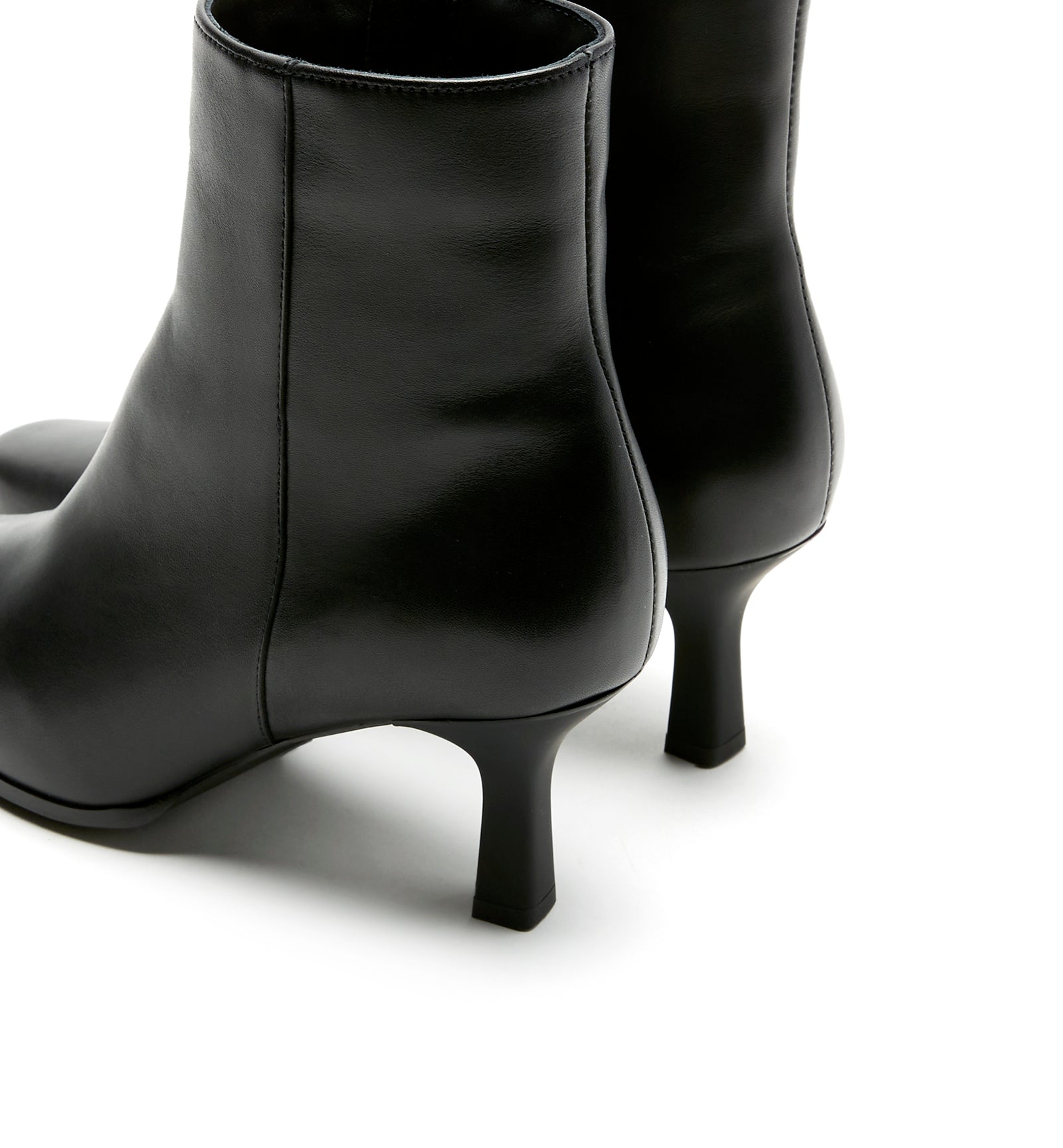 TAHLIA LEATHER BOOTIE