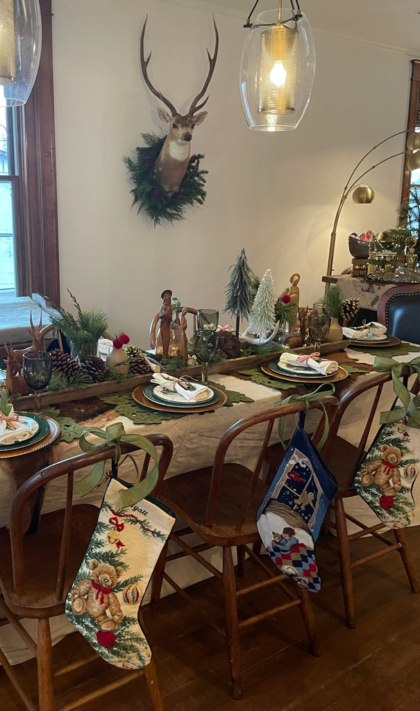 Dining Room Holiday Decorating Ideas - The Apartment at Cactus Creek - December 2023